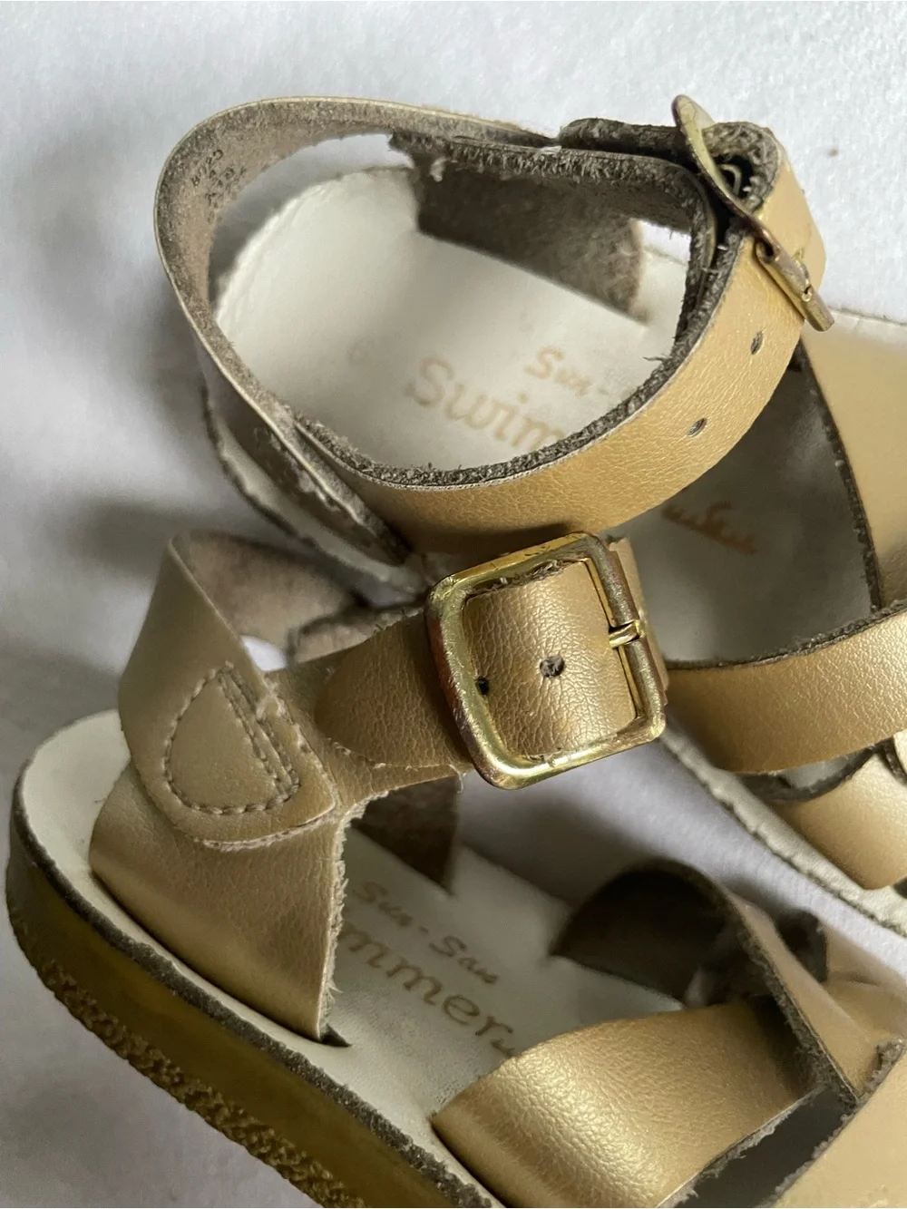 SALTWATER SUN SAN HOY Sandals Gold Metallic Swimmer Fisherman Woven Sparkle